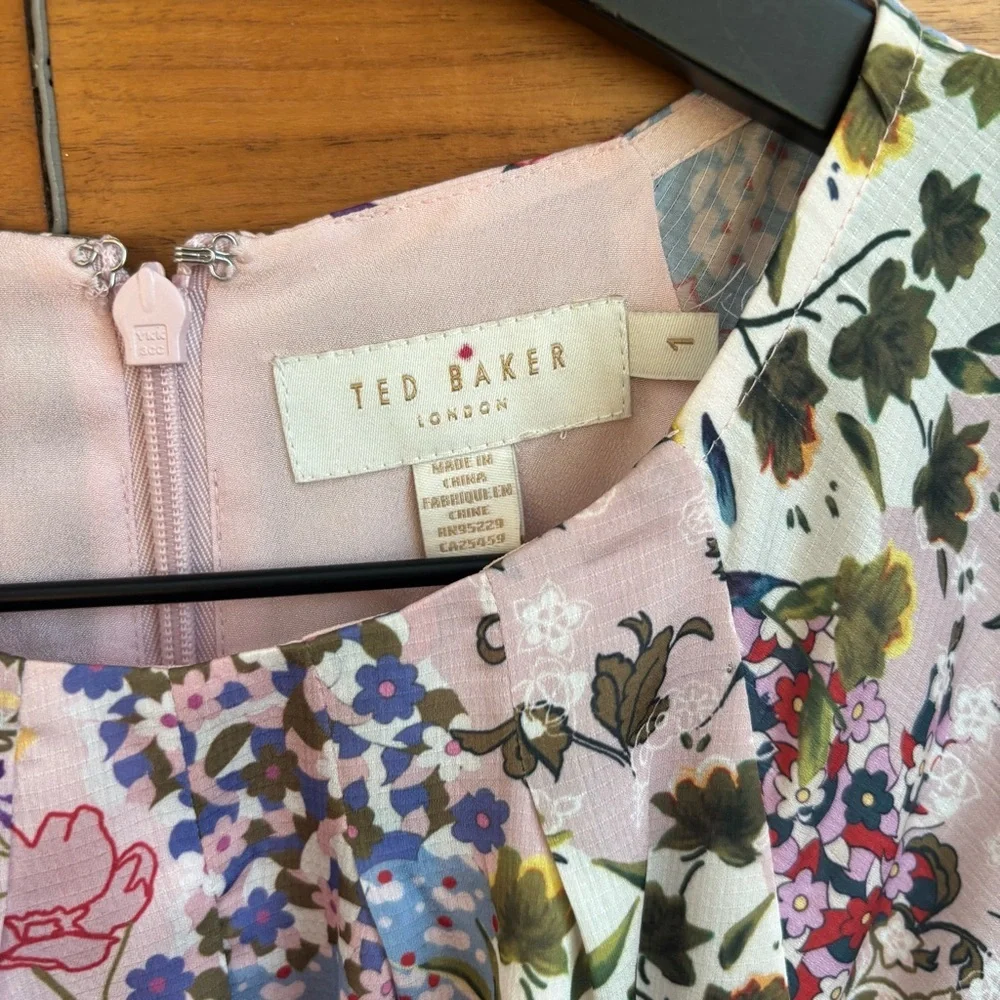 Ted Baker Lalu urban printed fluted hem mini dress, Size 2 - Picture 12 of 16